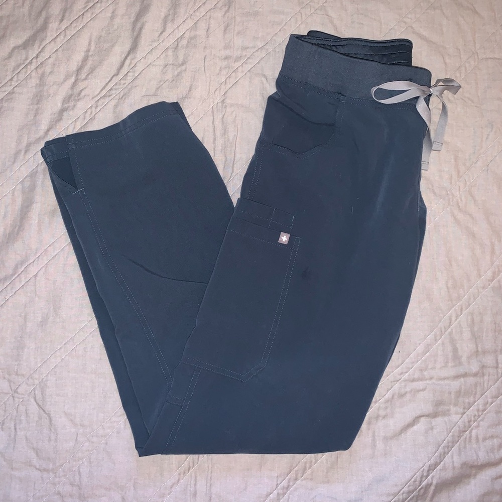 Figs women’s Kade cargo scrub pants - dark harbor